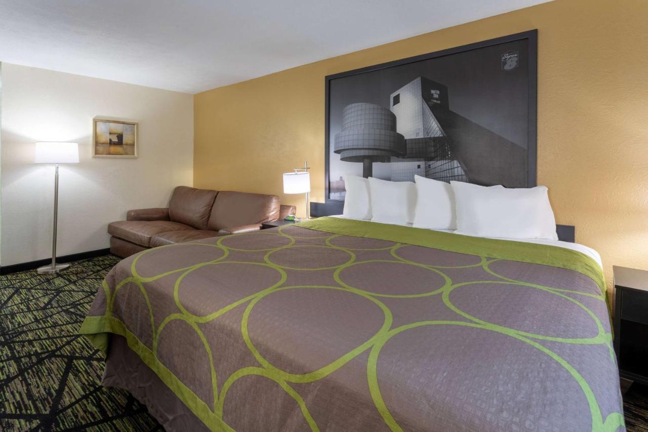 Hotel Super 8 By Wyndham Wooster Exterior foto